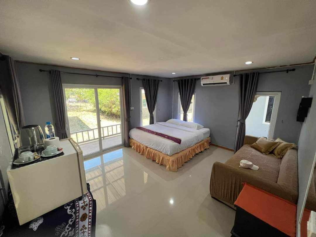 Family Resort เกาะพยาม ภายนอก รูปภาพ